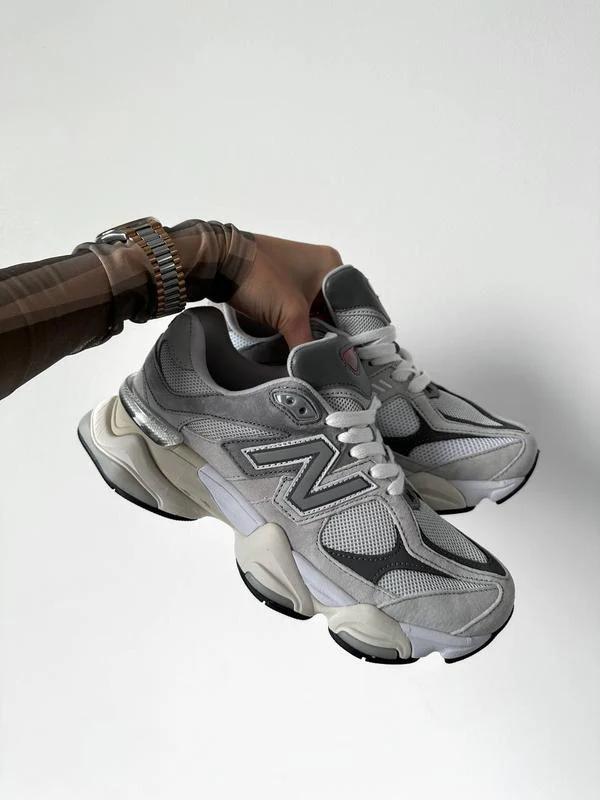New Balance 9060 Gray