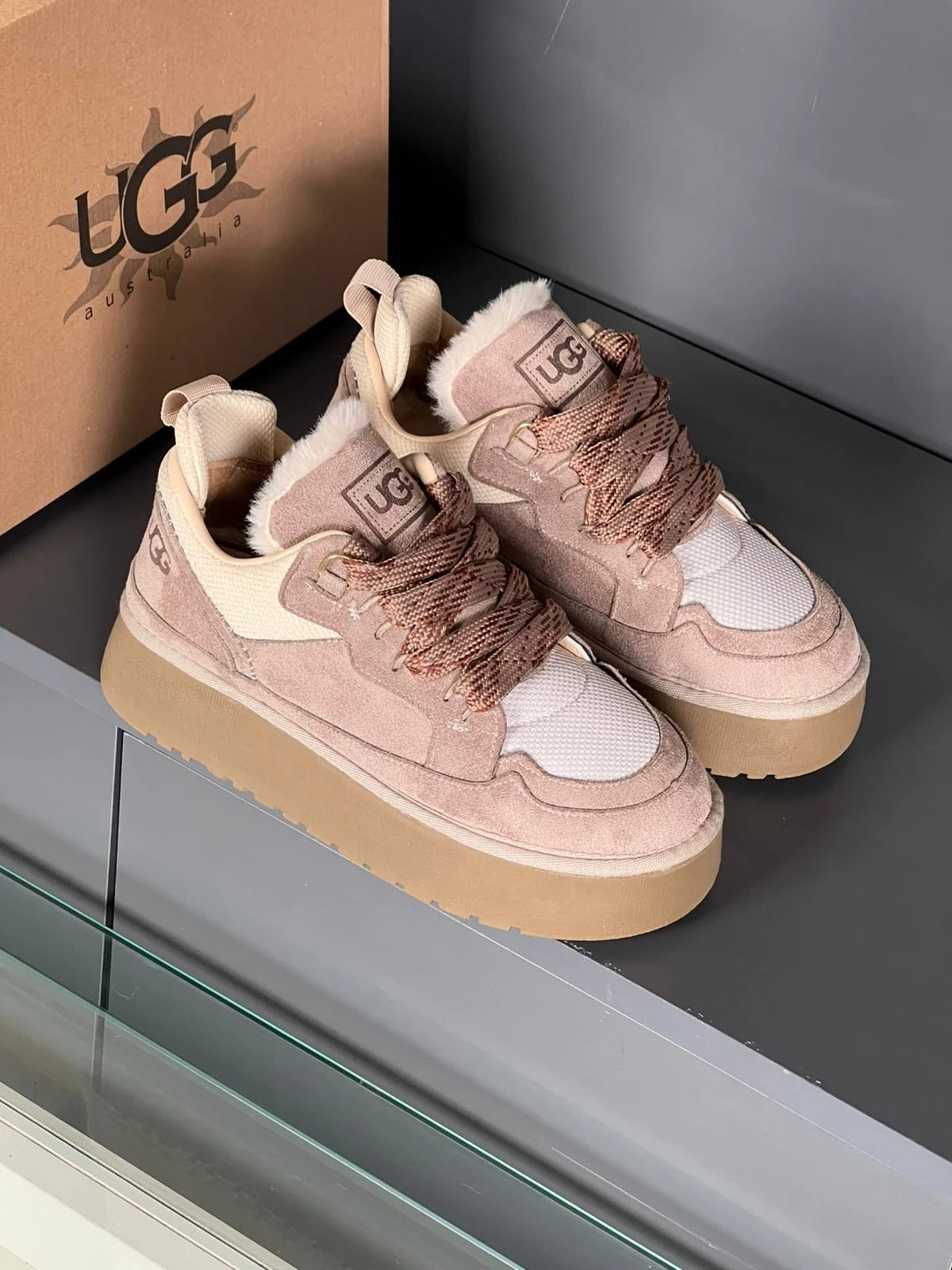 UGG Lowmel Bot Vizon 1