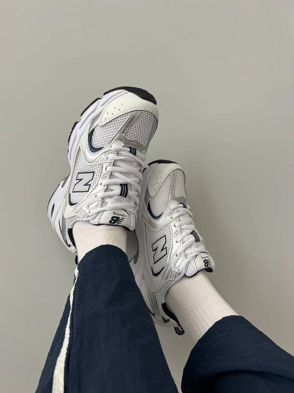 New Balance 530 4