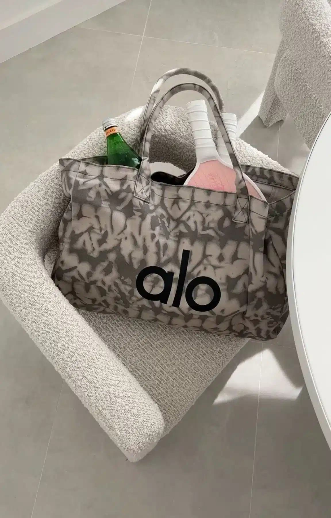 Alo Yoga Tote Bag 7