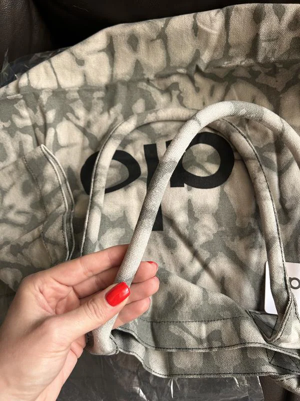Alo Yoga Tote Bag 4