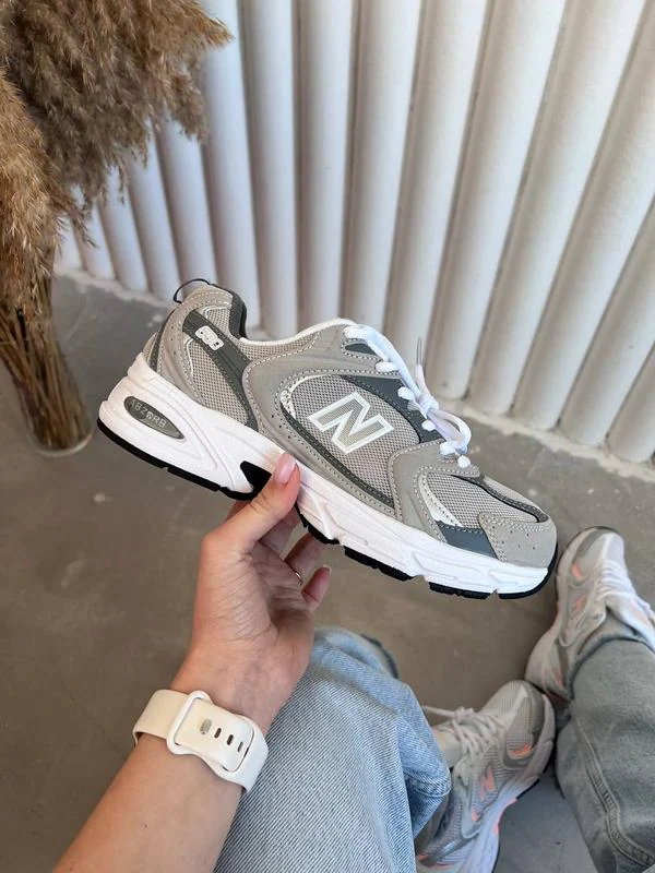 New Balance 530 Gri 9