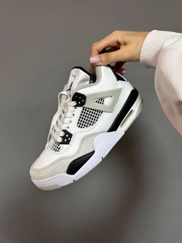 Nike Air Jordan Retro-4 4