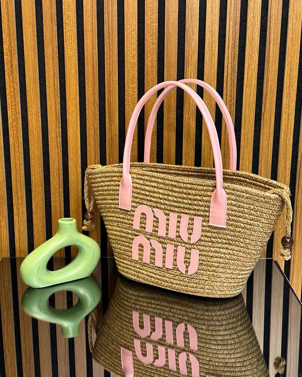 Miu Miu Hasır Çanta 2
