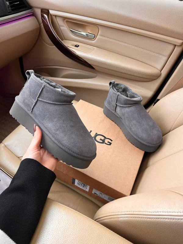 UGG Platform Gri