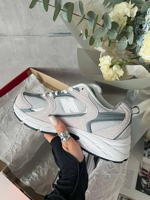 New Balance 530 Gri 3