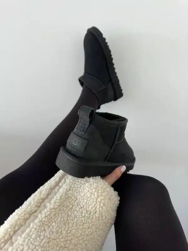 Mini Siyah 11
