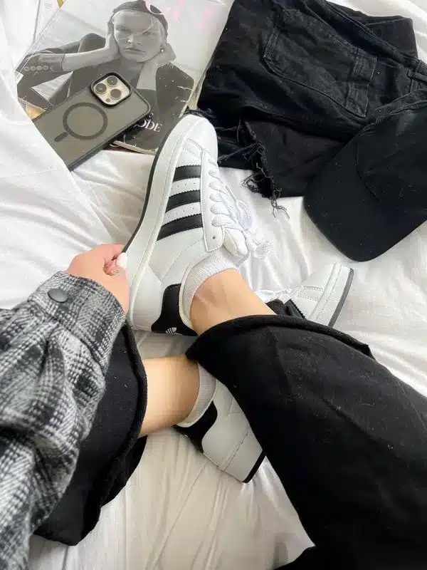 Adidas Campus Beyaz Siyah 3