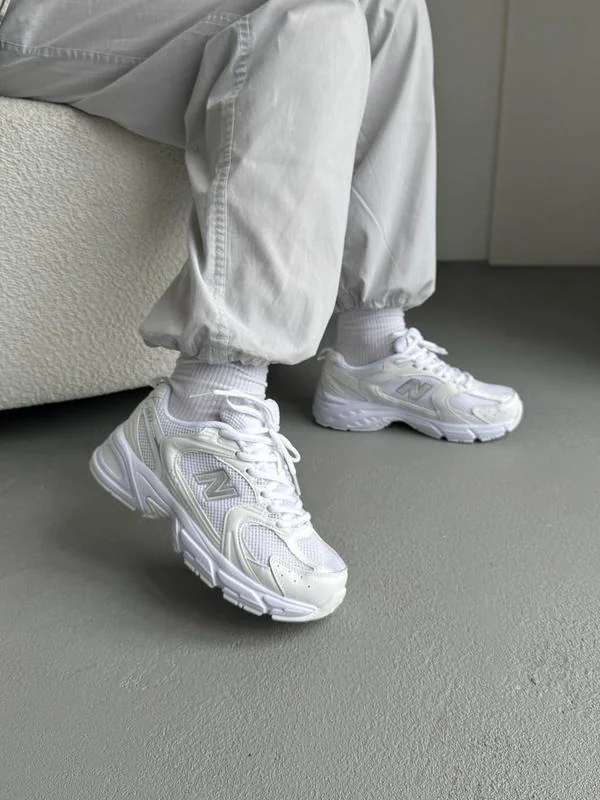 New Balance 530 All White 4