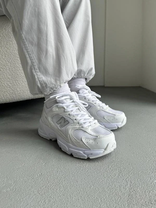 New Balance 530 All White 3