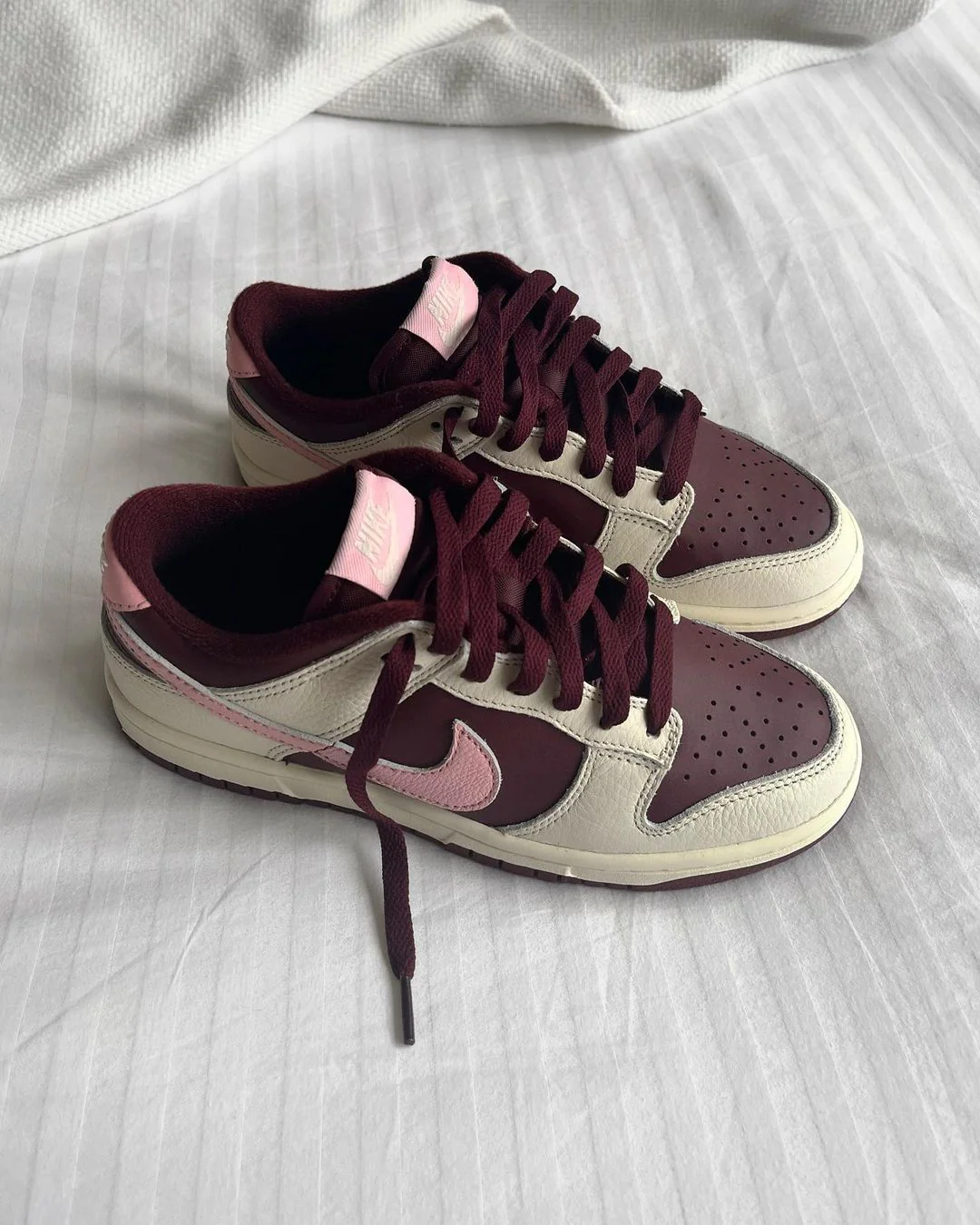 Dunk Low Valentine's